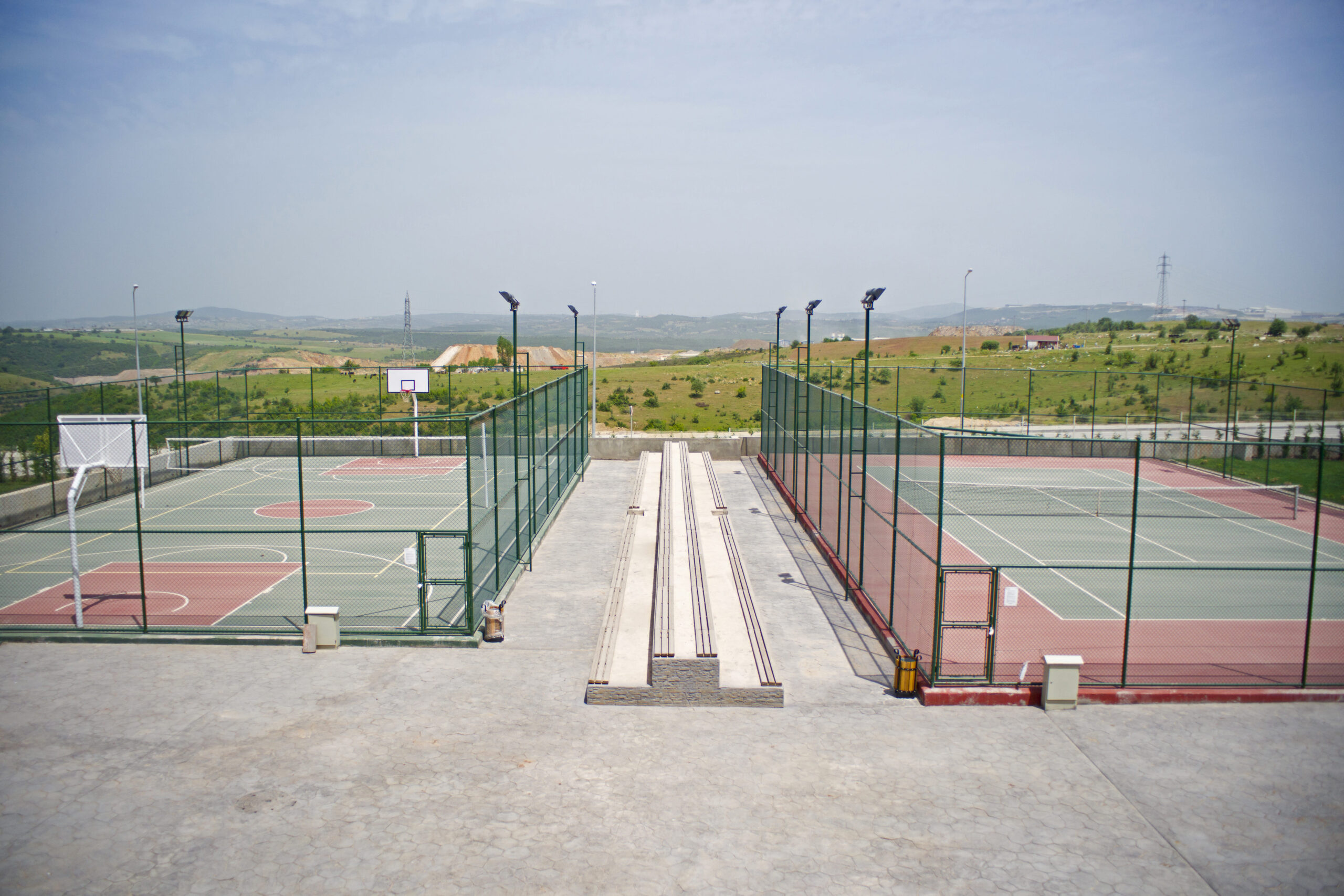 lonely-tennis-basketball-court (1)